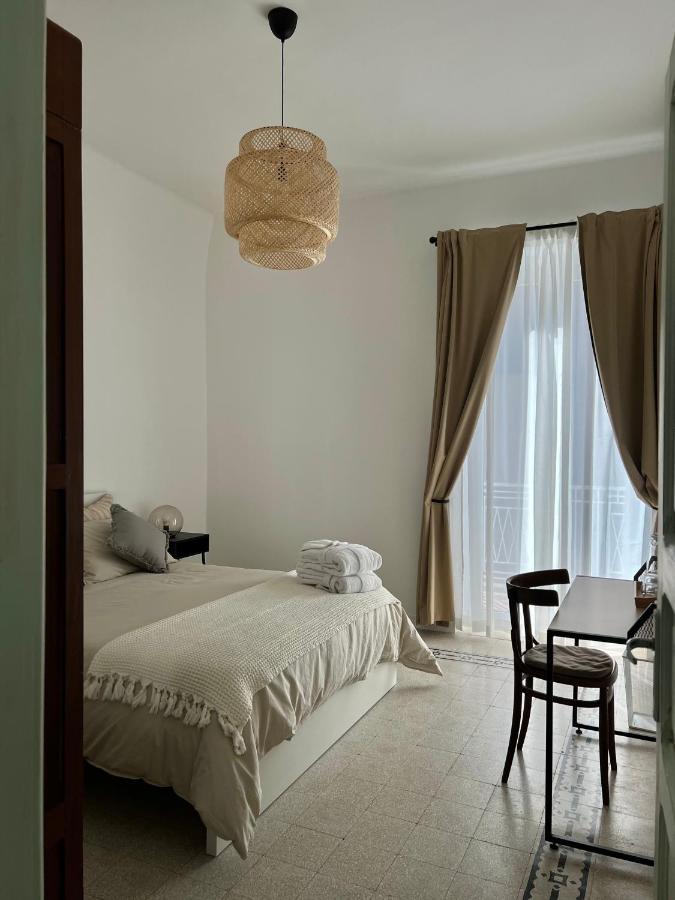 Bed and Breakfast Dimora Al Campanile Sannicandro di Bari Exterior foto