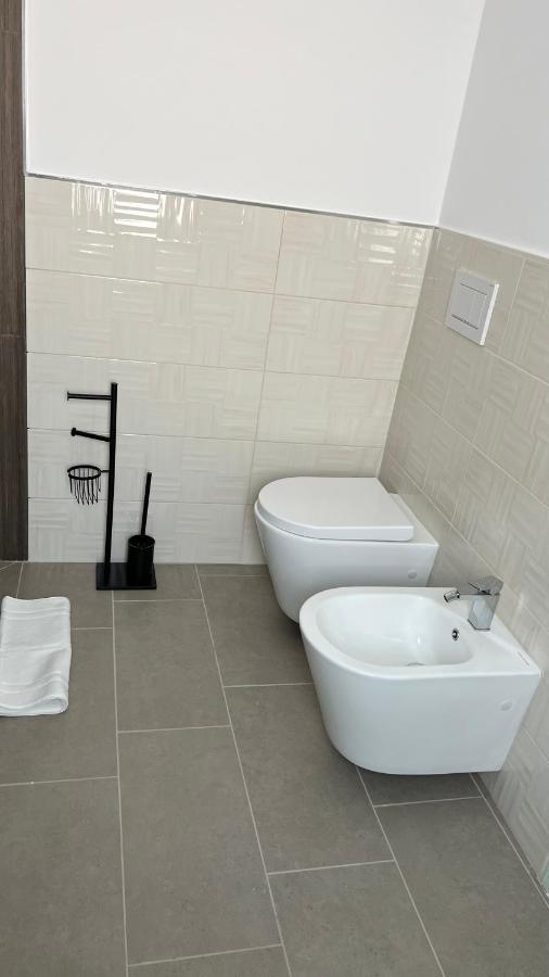 Bed and Breakfast Dimora Al Campanile Sannicandro di Bari Exterior foto